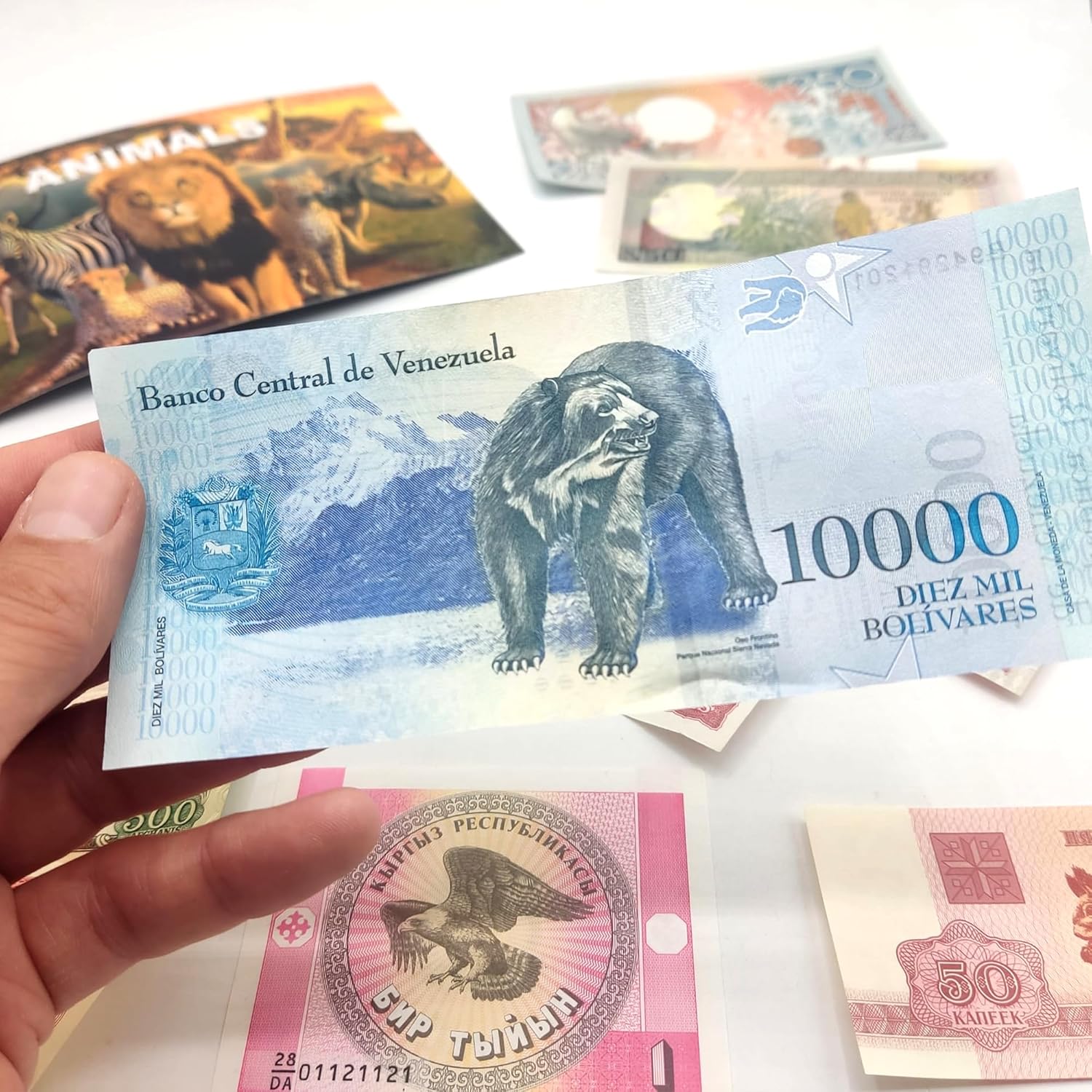 Billetes del Mundo: billetes de 20 animales 