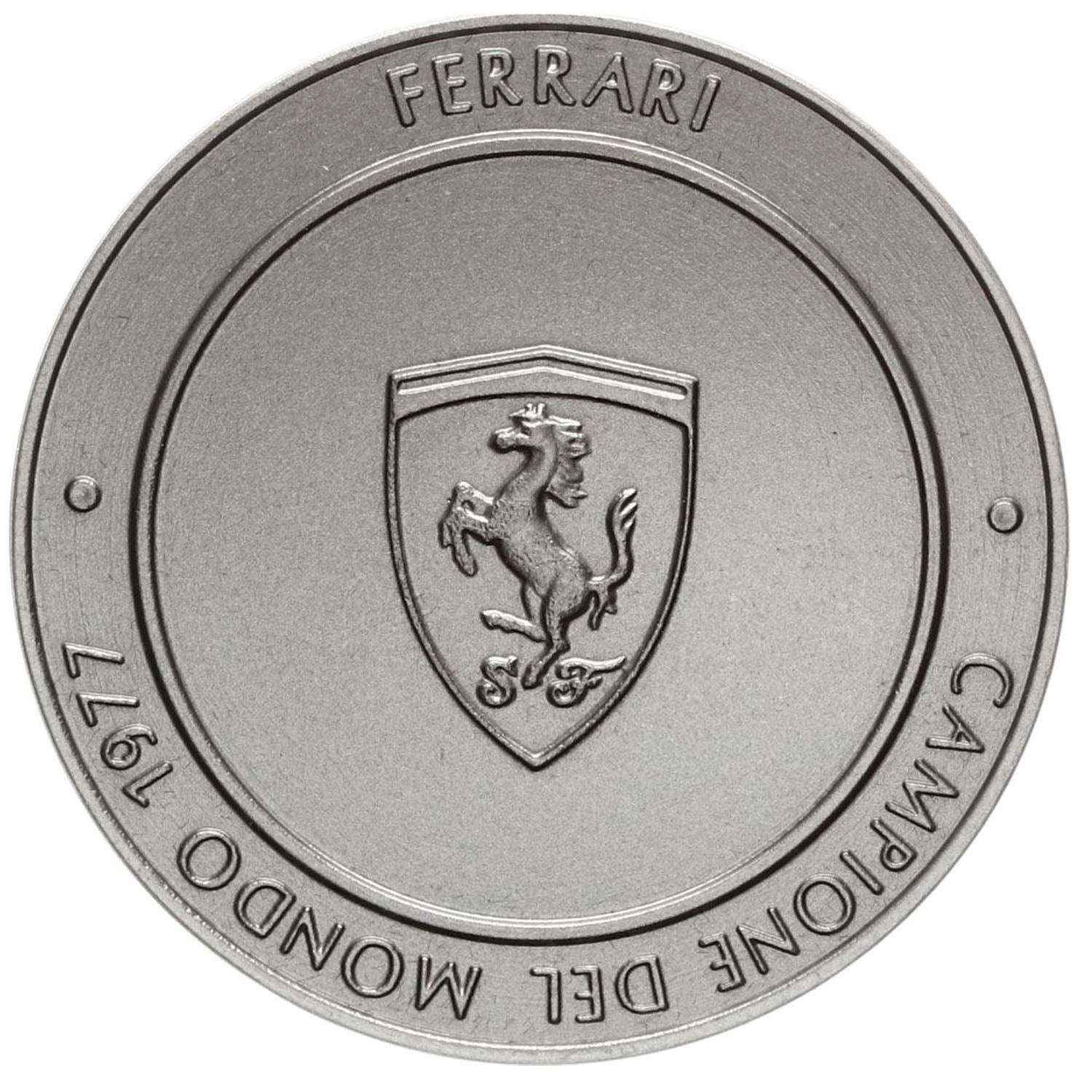 Medalla oficial del campeonato de Fórmula 1 de Ferrari: titanio, edición 1977