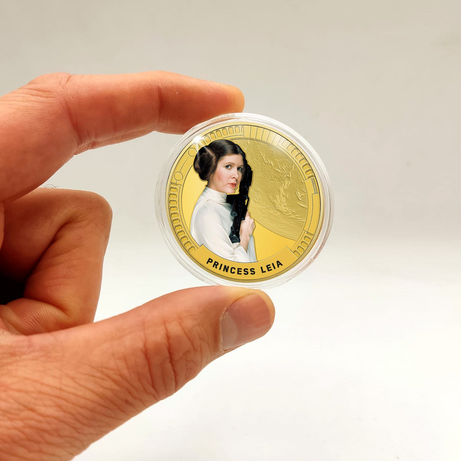 Star Wars Trilogía Original Episodios IV - VI - Princesa Leia - Medalla conmemorativa acuñada con baño en Oro 24 quilates - 44mm