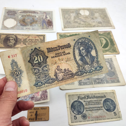 10 Billetes Originales en Circulación emitidos durante la Segunda Guerra Mundial en Europa, con Certificado de Autenticidad