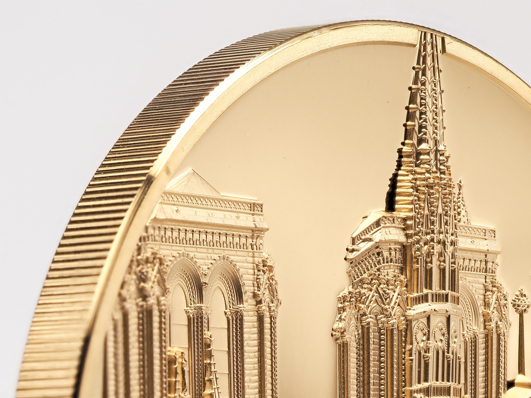 Palau, 500 dollars 2021. Tiffany Art Metropolis - Paris. 5 Oz. Gold ,9999